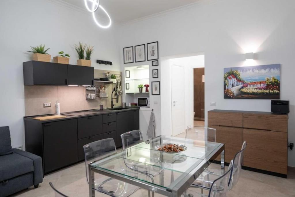 Apartment Chiaia 74 House *